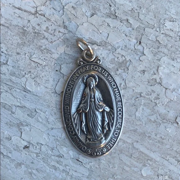 Vintage Sterling Saint Mary Pray for Us Pendant - Picture 8 of 16